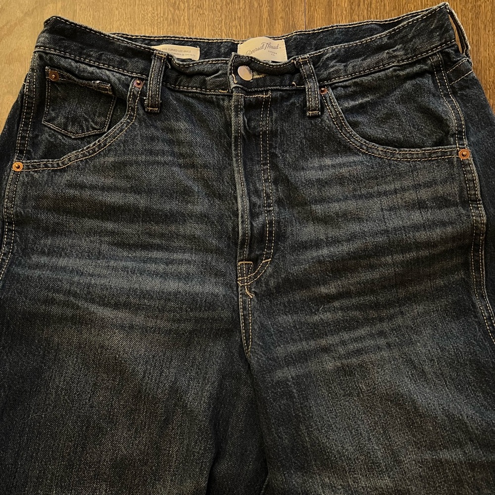 Universal Thread Women's Barrel Wide Leg Jeans - Dark Blue - Picture 4 of 6